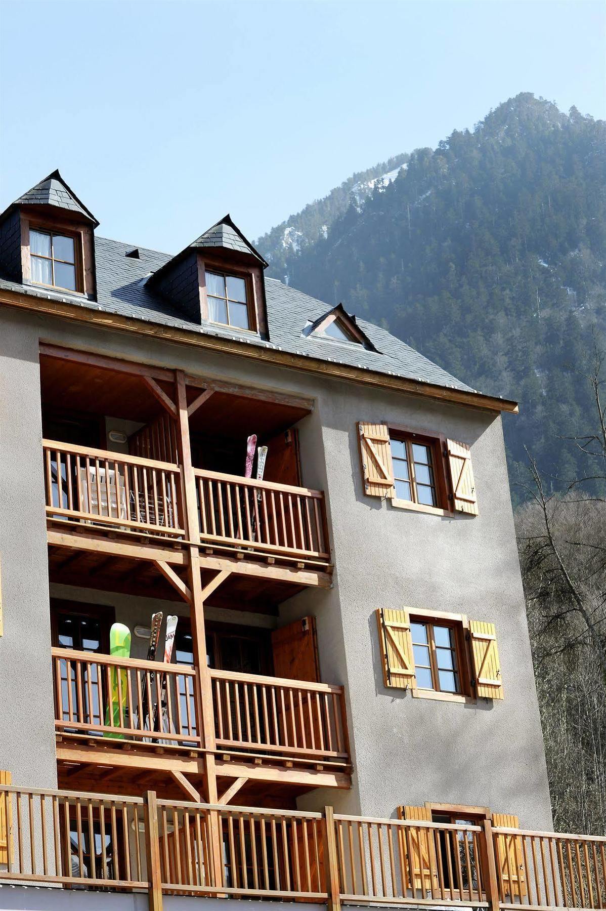 Residence Nemea Les Chalets D'Estive Cauterets Bagian luar foto