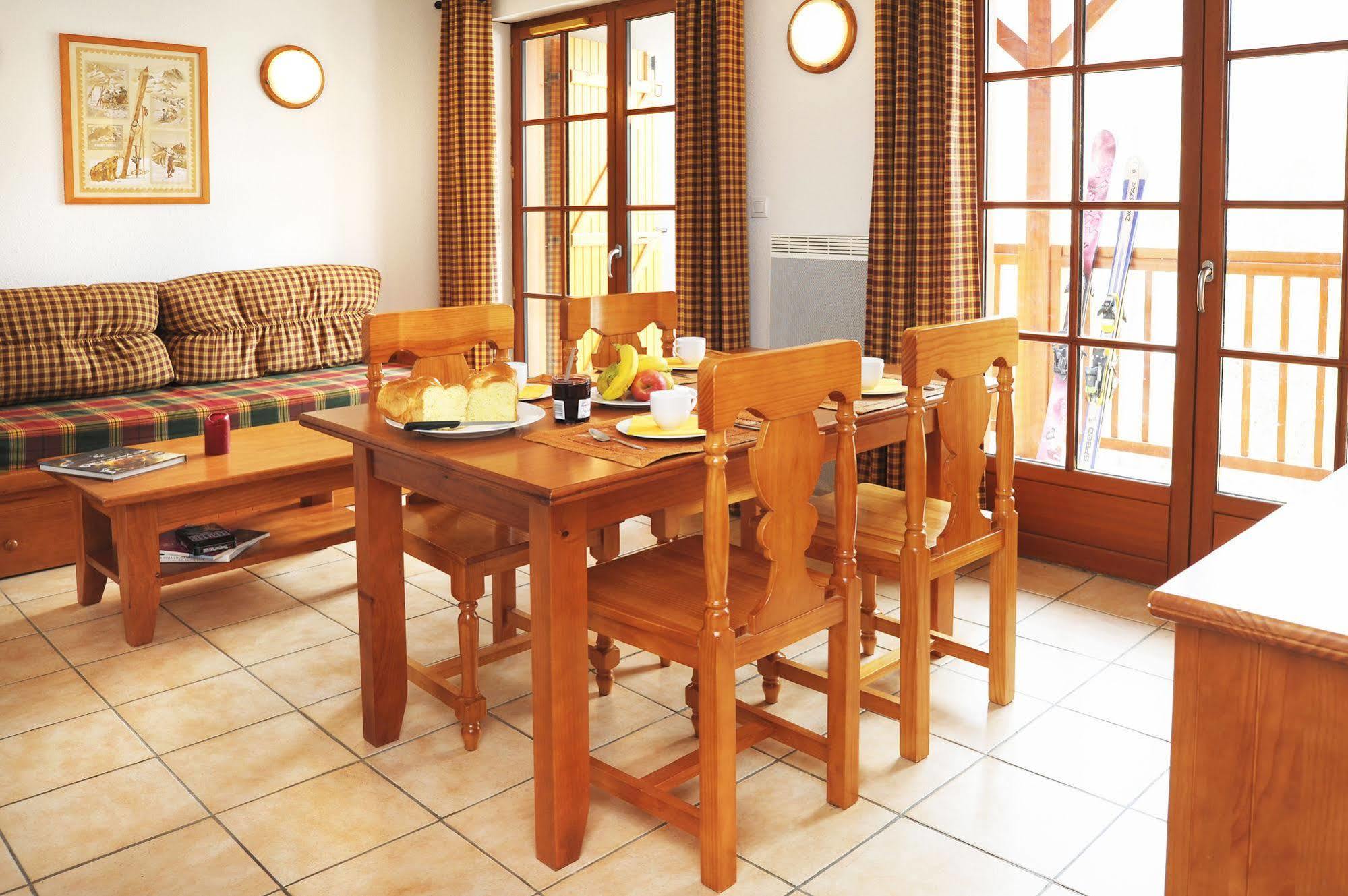 Residence Nemea Les Chalets D'Estive Cauterets Bagian luar foto